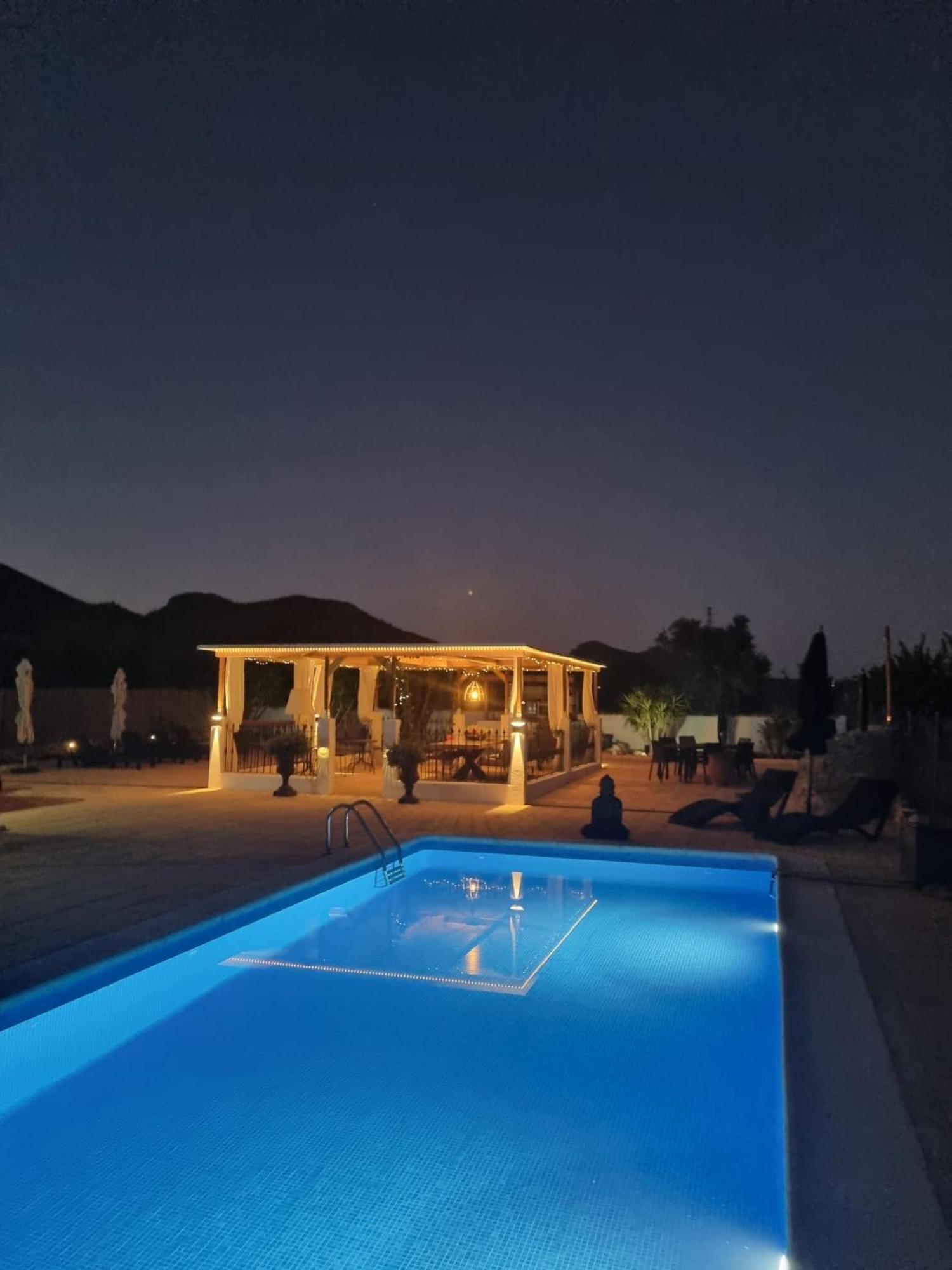 B&B Casa Blanca Oria Dış mekan fotoğraf
